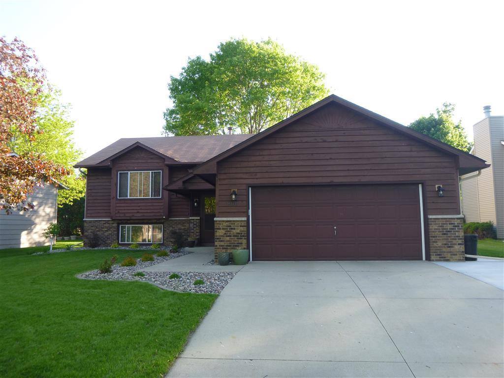 House for rent at 808 Chalet Dr NW, Rochester, MN 55901