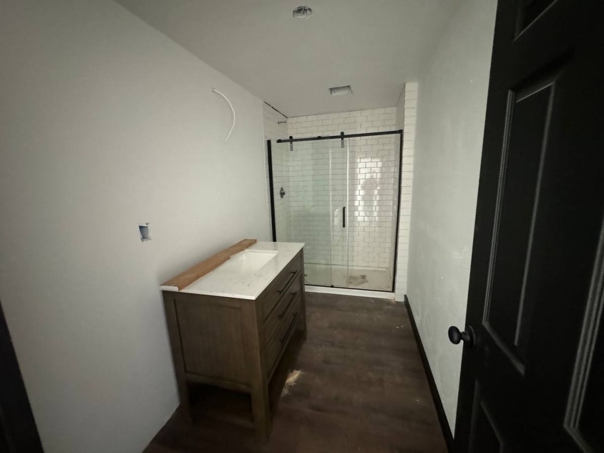 House for rent at 220 NW 9th St, Ardmore, OK 73401
