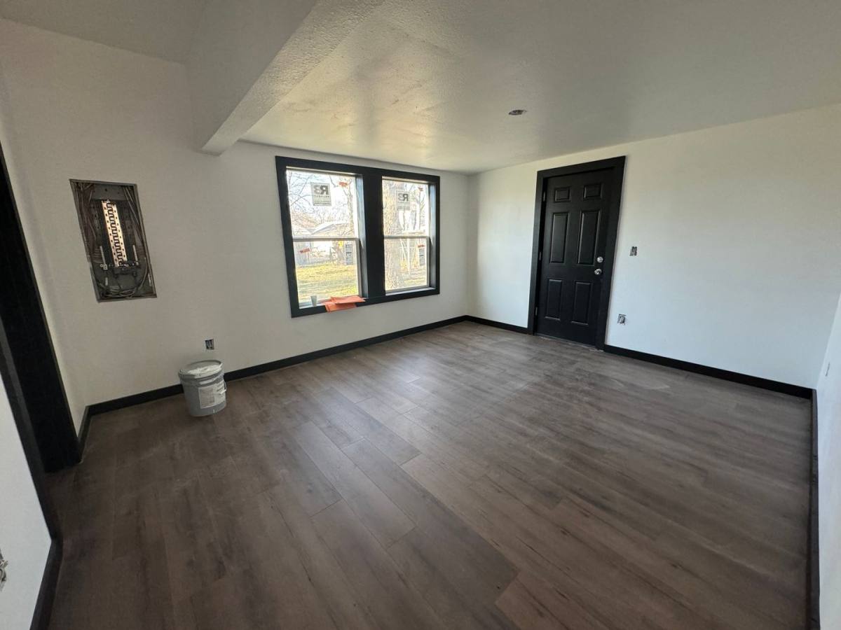 House for rent at 220 NW 9th St, Ardmore, OK 73401
