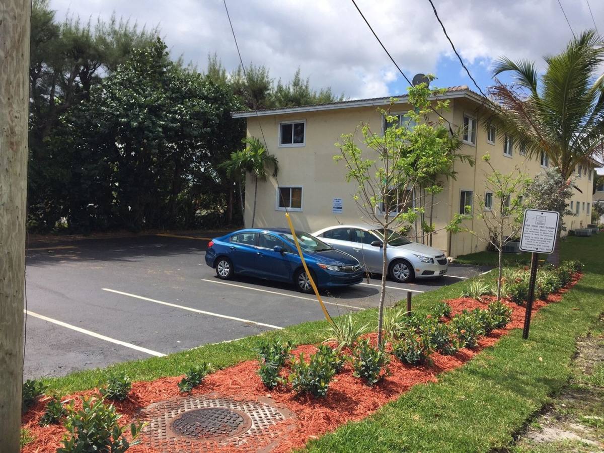 Apartment for rent at 3011 N Andrews Ave, Fort Lauderdale, FL 33311