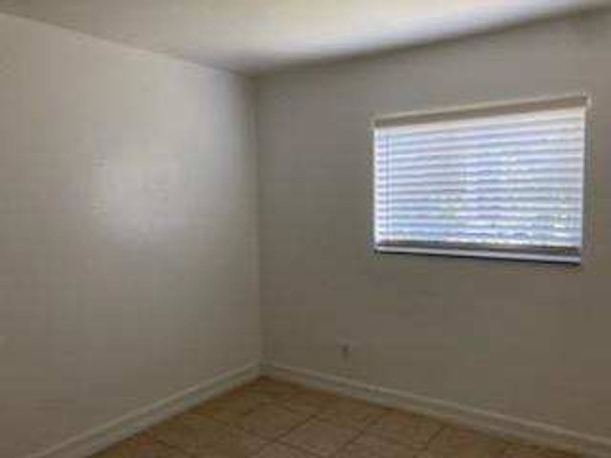 Apartment for rent at 3011 N Andrews Ave, Fort Lauderdale, FL 33311