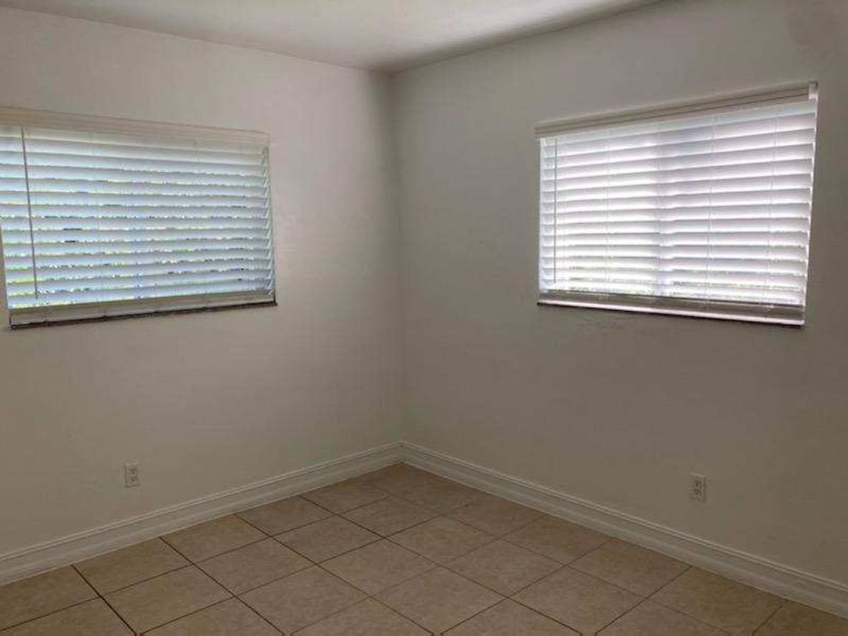 Apartment for rent at 3011 N Andrews Ave, Fort Lauderdale, FL 33311