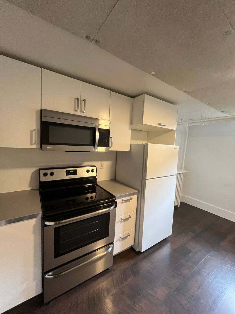 Apartment for rent at 1282 Saint Paul St, Denver, CO 80206