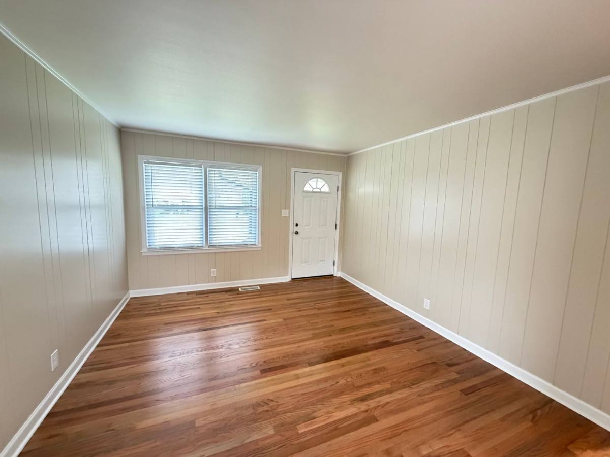 House for rent at 1331 Elm St, Burlington, NC 27217
