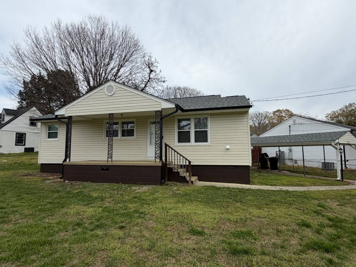 House for rent at 1331 Elm St, Burlington, NC 27217
