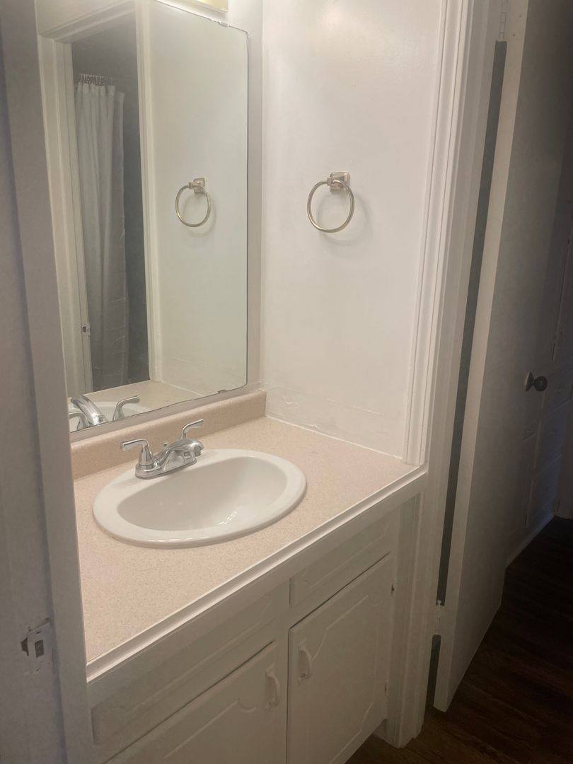 House for rent at 23 Rue Du Soleil, Longview, TX 75604
