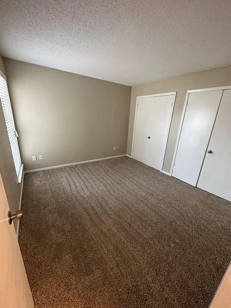 Condo for rent at 6680-3 Whispering Oaks Place, Memphis, TN 38120