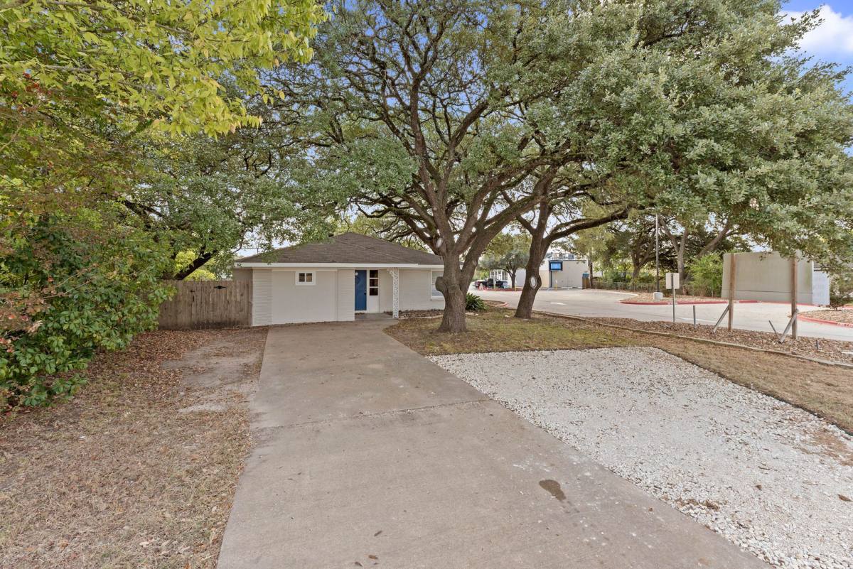 House for rent at 206 George Bush Dr, College Station, TX 77840