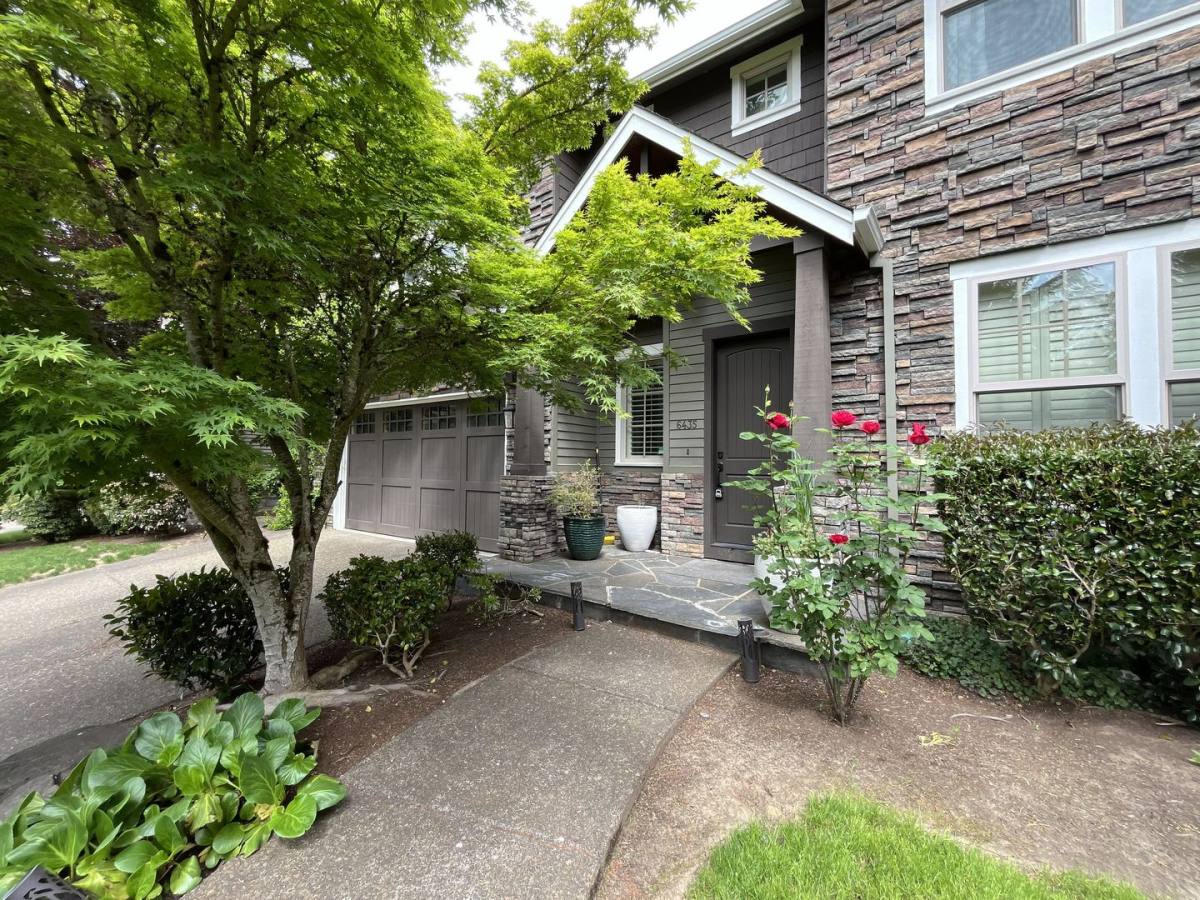 House for rent at 6435 McDuff Court, Lake Oswego, OR 97035