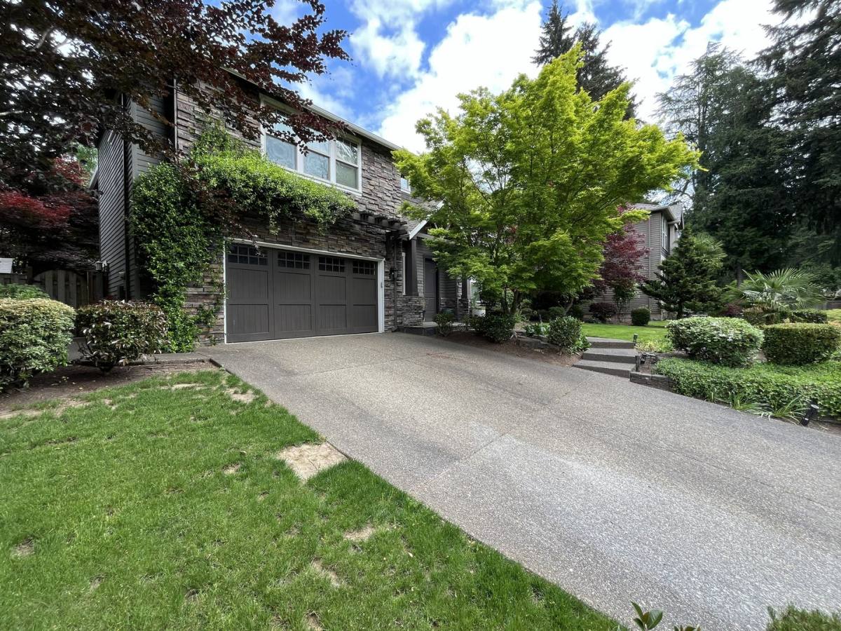 House for rent at 6435 McDuff Court, Lake Oswego, OR 97035