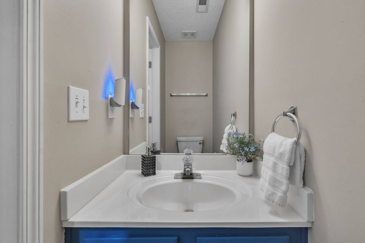 Townhouse for rent at 5906 Prescott Court, Charlotte, NC 28269