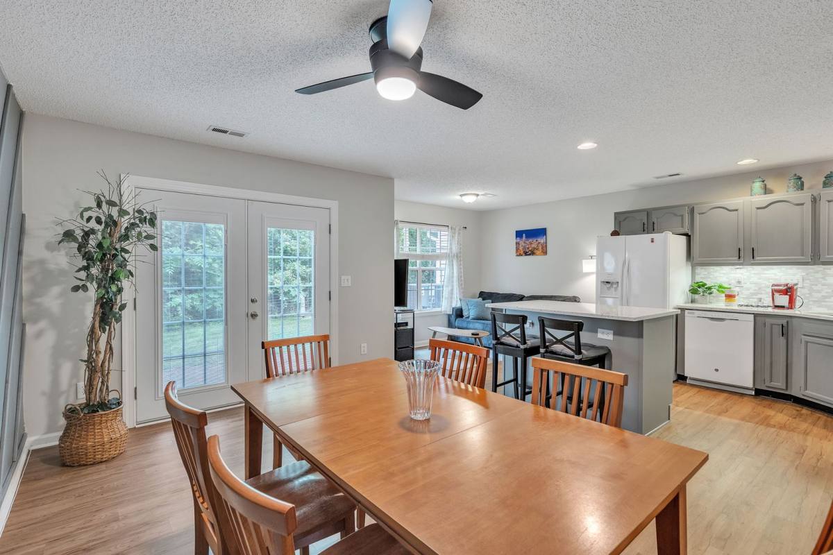 Townhouse for rent at 5906 Prescott Court, Charlotte, NC 28269