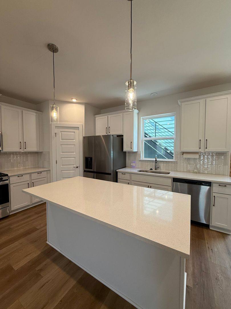 Apartment for rent at 6414 Cowman Way, Austin, TX 78747
