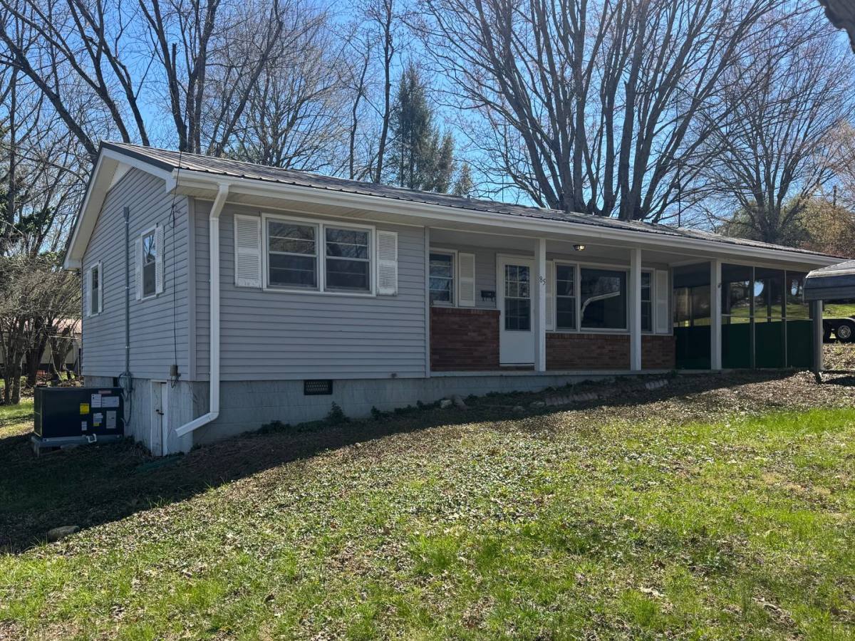 House for rent at 85 Ridgeview Dr, Mosheim, TN 37818