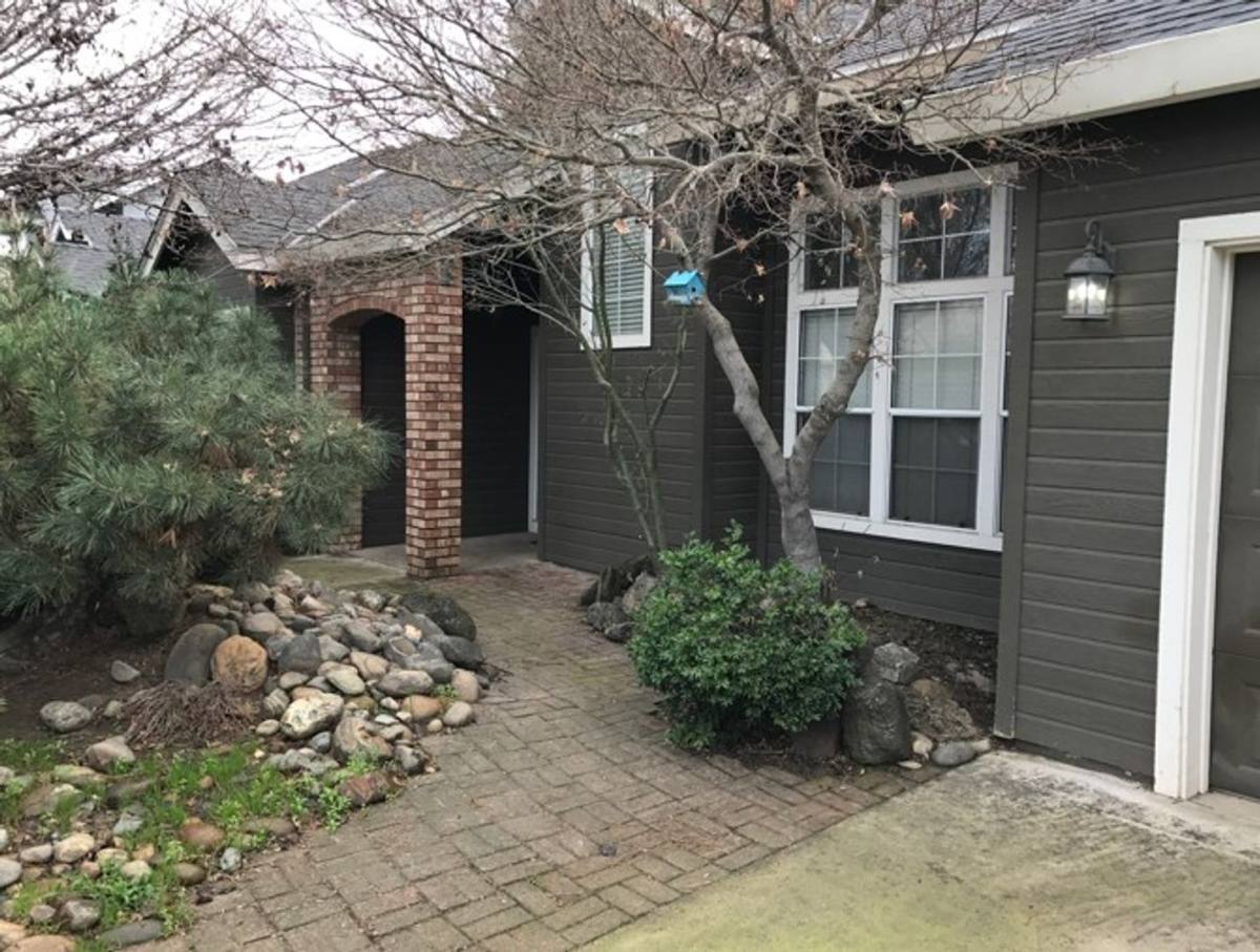 House for rent at 2704 Snyder Ave, Modesto, CA 95356