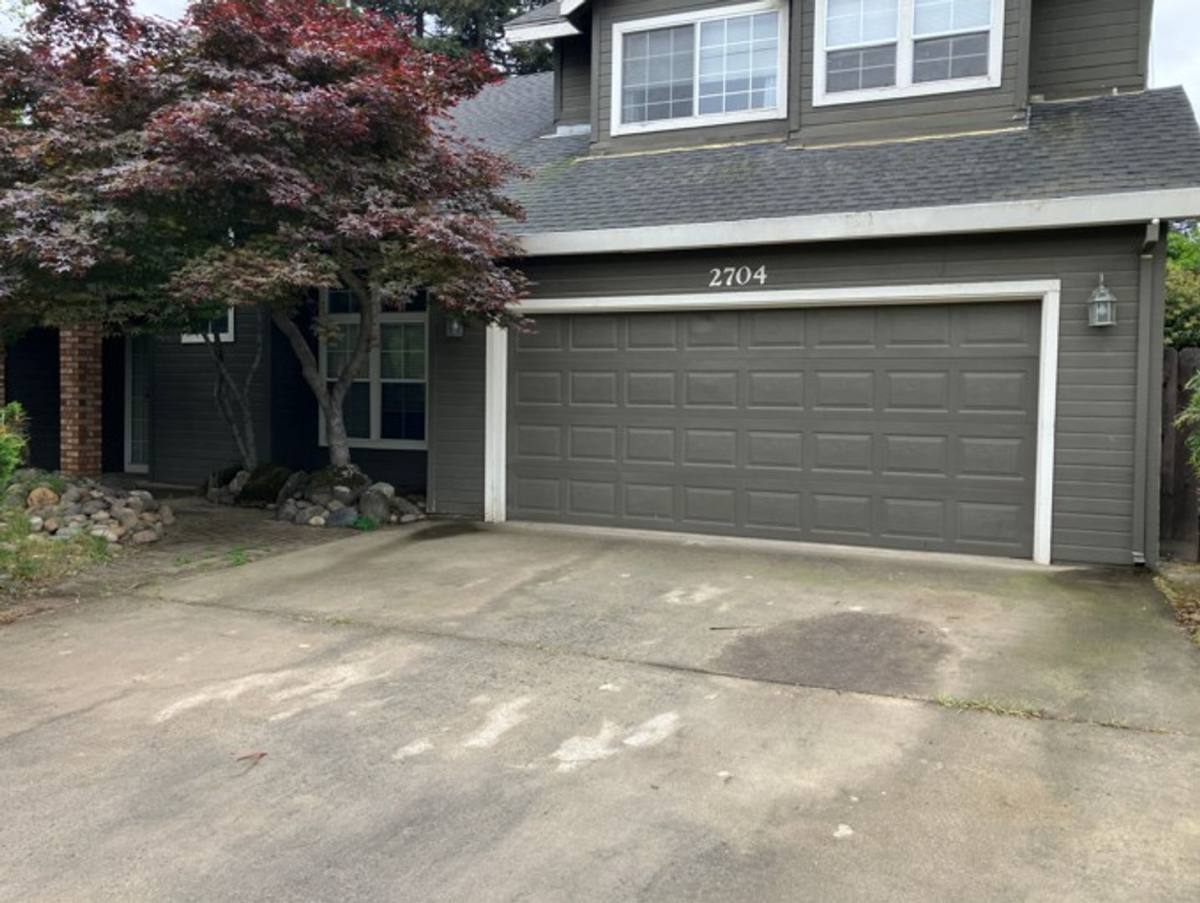 House for rent at 2704 Snyder Ave, Modesto, CA 95356