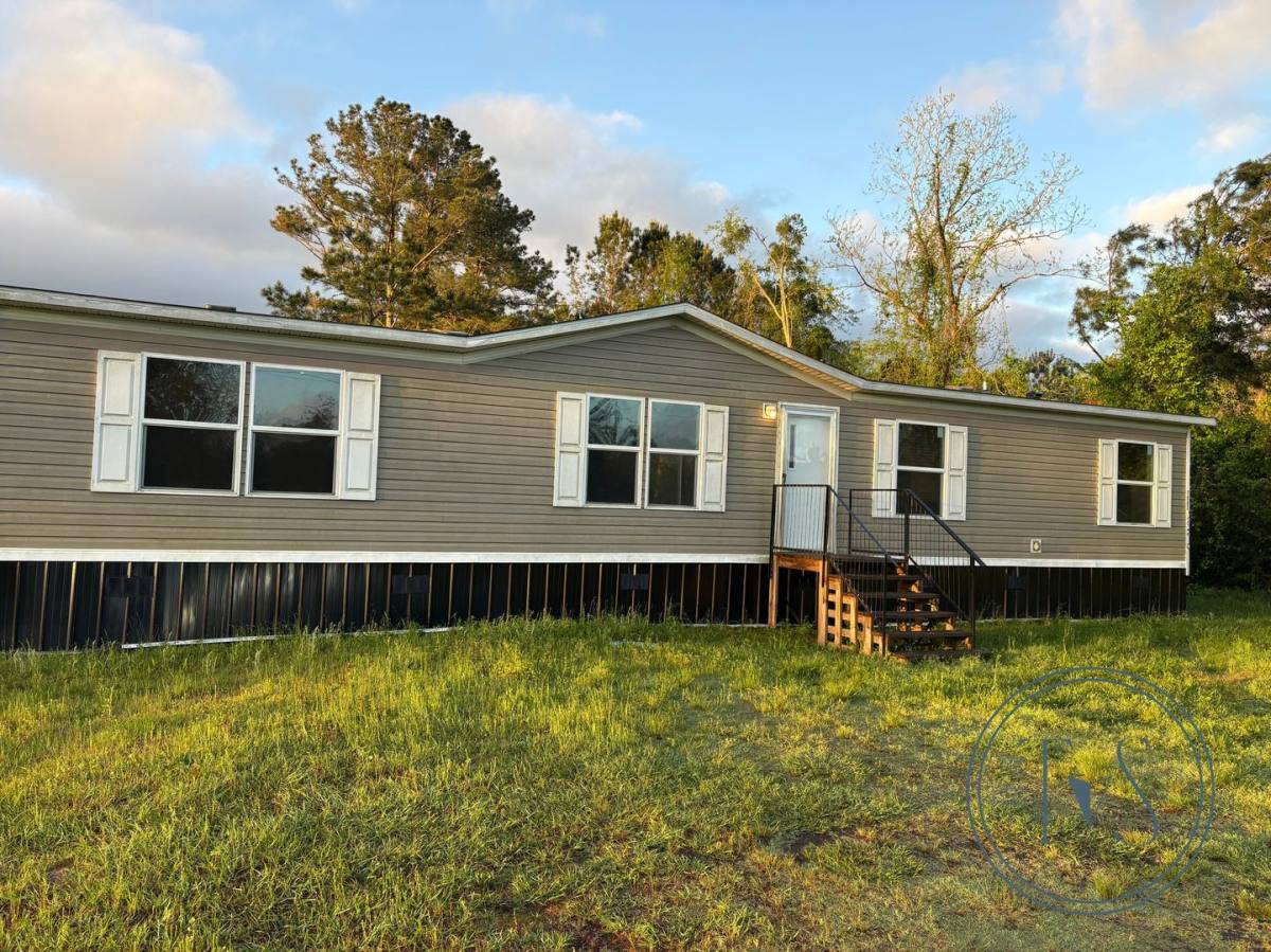 House for rent at 7902 Rye Patch Rd NE, Ludowici, GA 31316