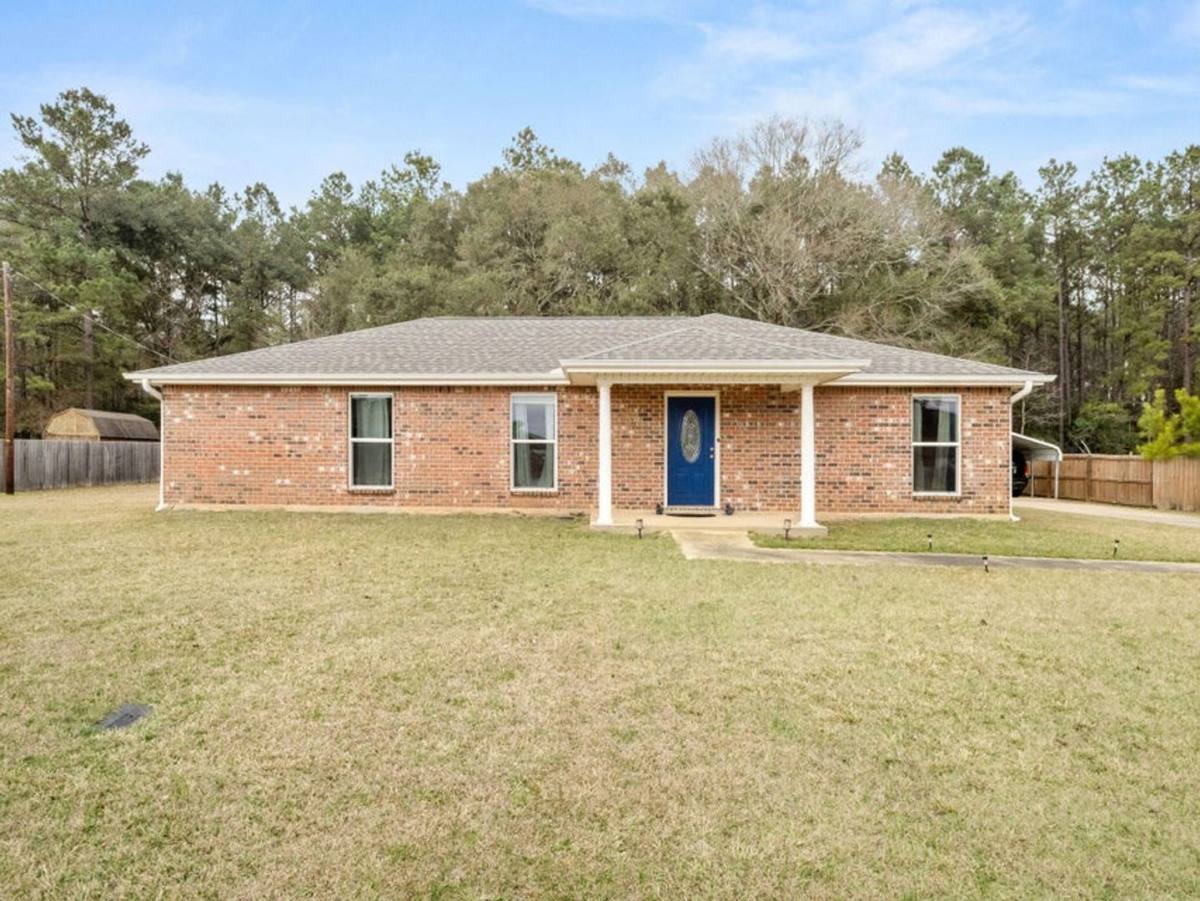 House for rent at 6106 Fagan Circle, Deridder, LA 70634