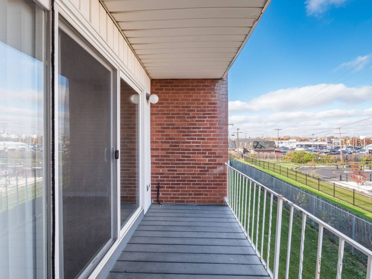 Apartment for rent at 4632 Hilton Ave, Columbus, OH 43228