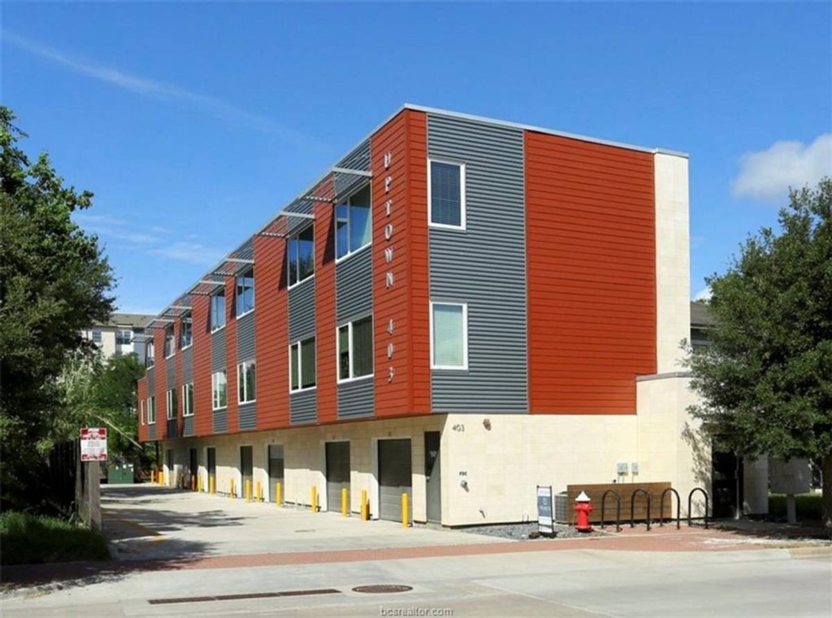 Apartment for rent at 408 College Main, College Station, TX 77840