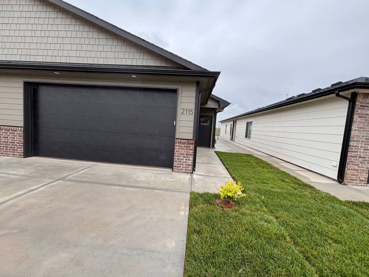 Apartment for rent at 2113 15 N Reece St, Goddard, KS 67052