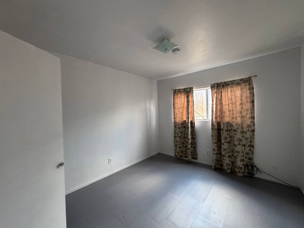 Apartment for rent at 622 W 92nd St, Los Angeles, CA 90044