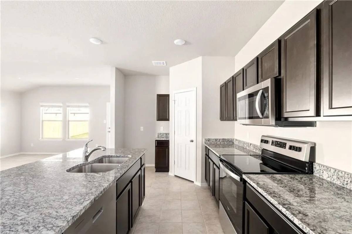 House for rent at 1706 Jarma Dr, Killeen, TX 76549