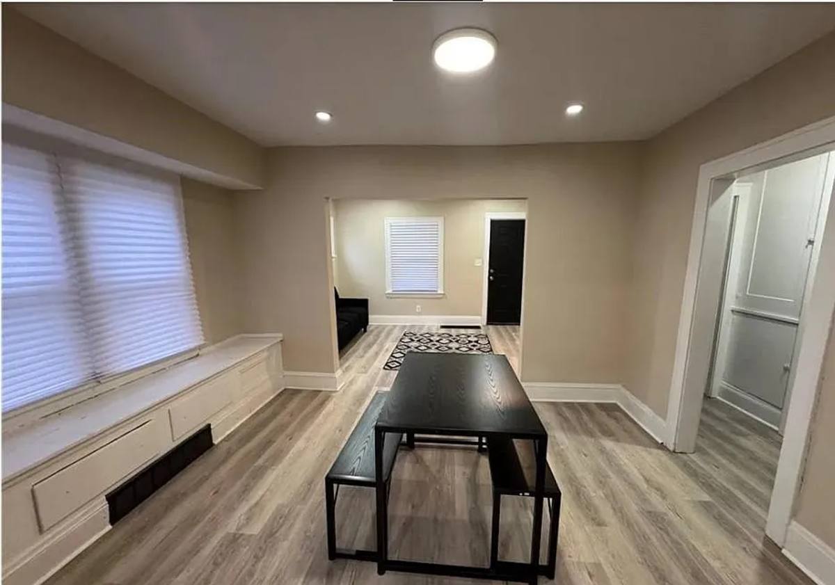 House for rent at 14910 Kingsford Ave, Cleveland, OH 44128