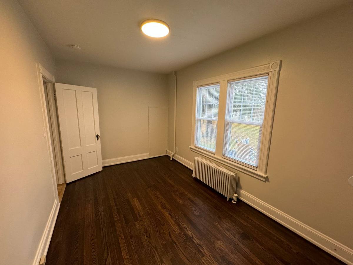 Apartment for rent at 59 S St, Cromwell, CT 06416