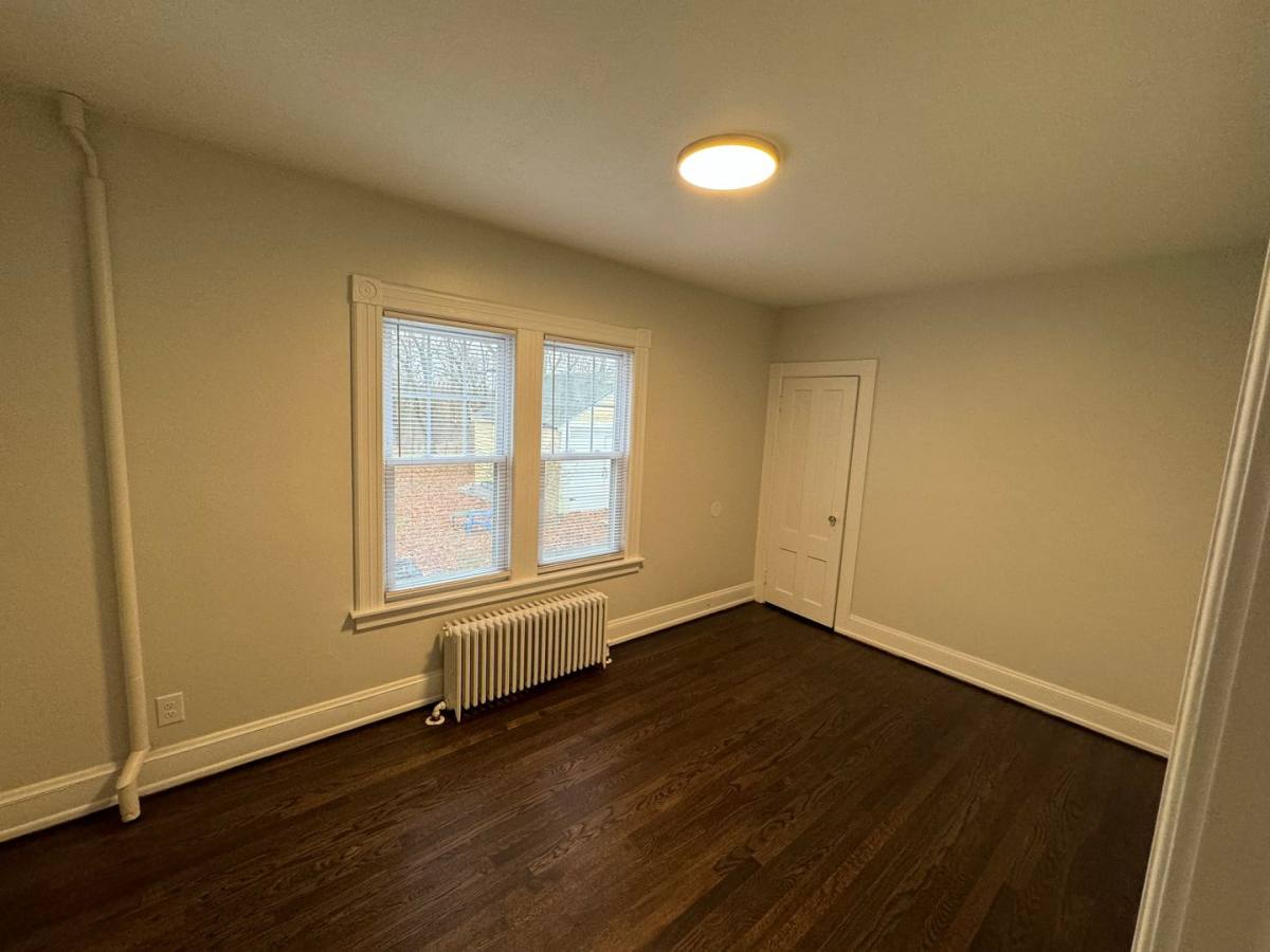 Apartment for rent at 59 S St, Cromwell, CT 06416