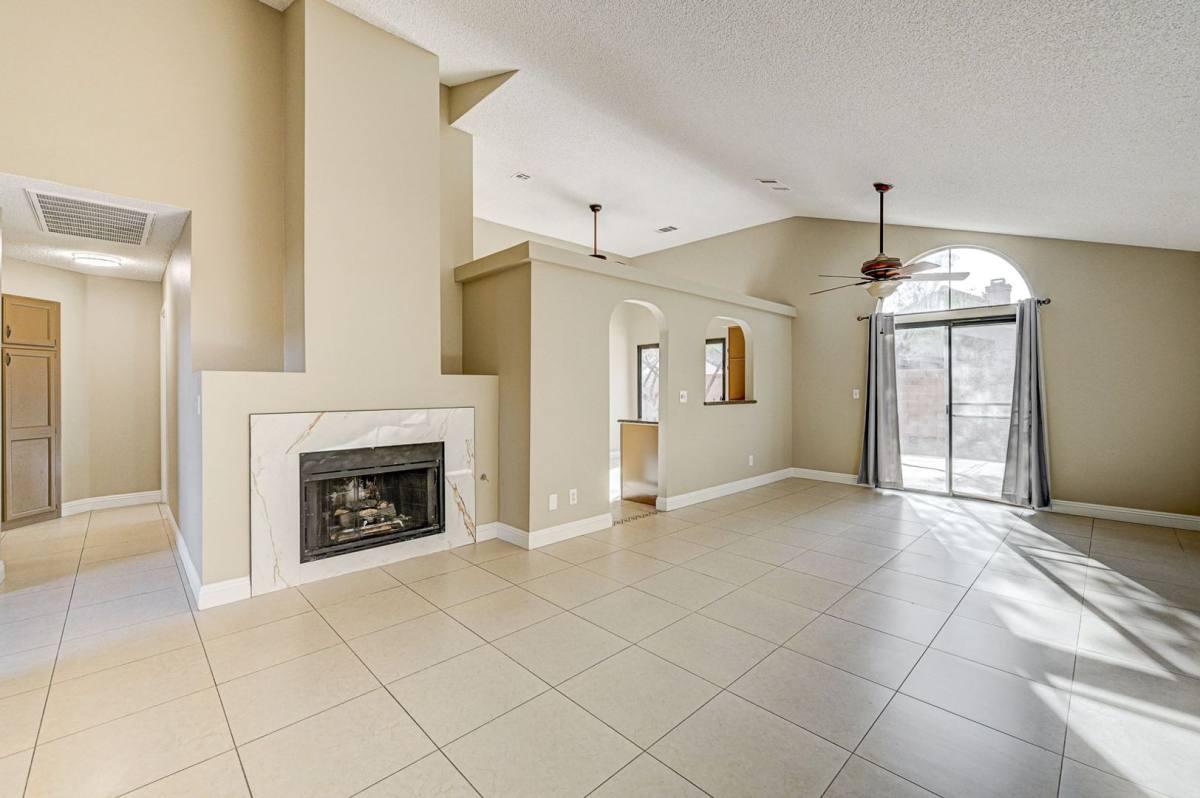 House for rent at 2723 Lovington Dr, Henderson, NV 89074