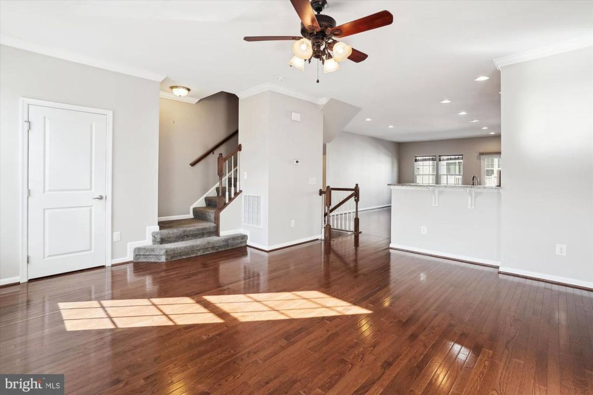 Townhouse for rent at 7106 Santa Cruz Place, Gainesville, VA 20155