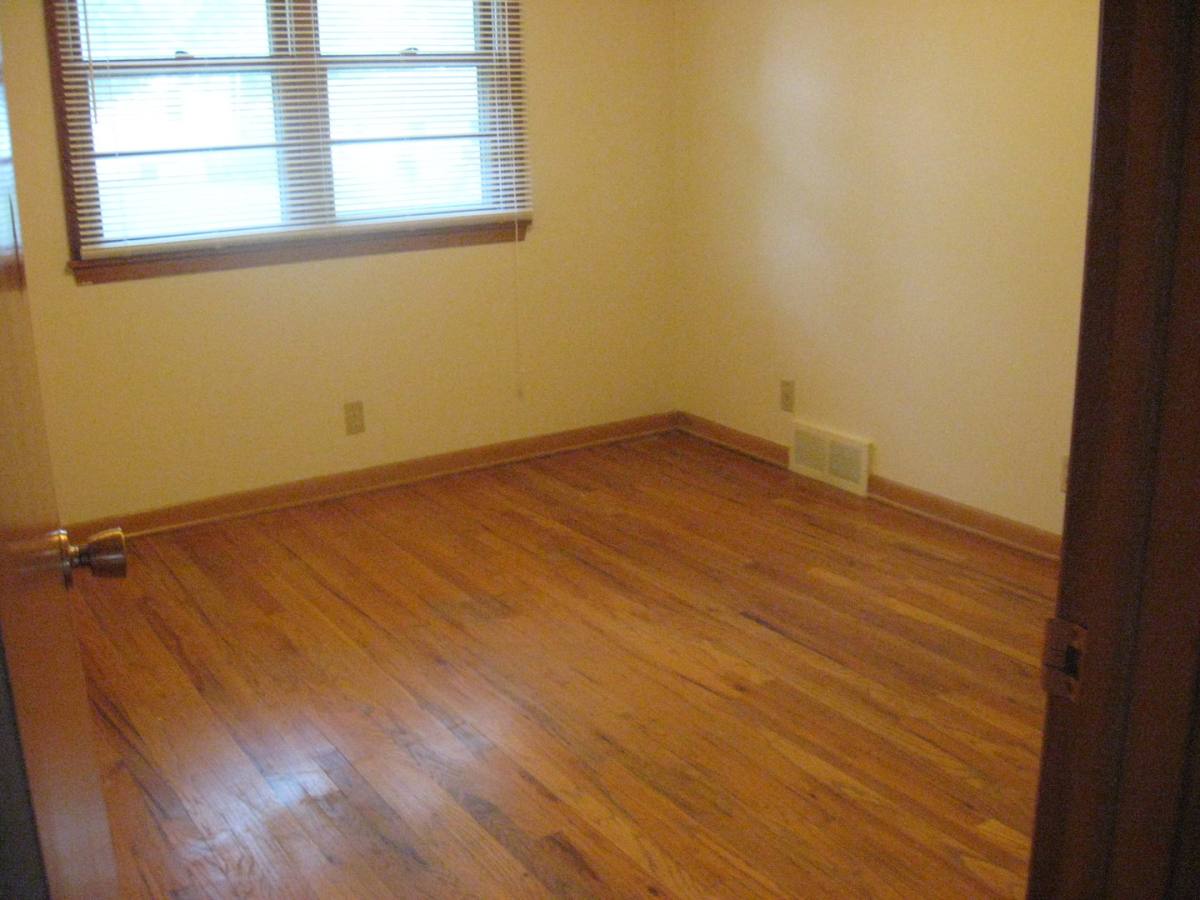 Apartment for rent at 5101 Grover St, Omaha, NE 68106