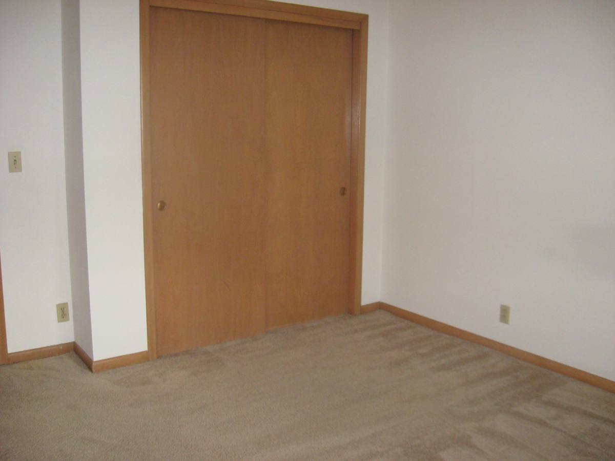 Apartment for rent at 5101 Grover St, Omaha, NE 68106