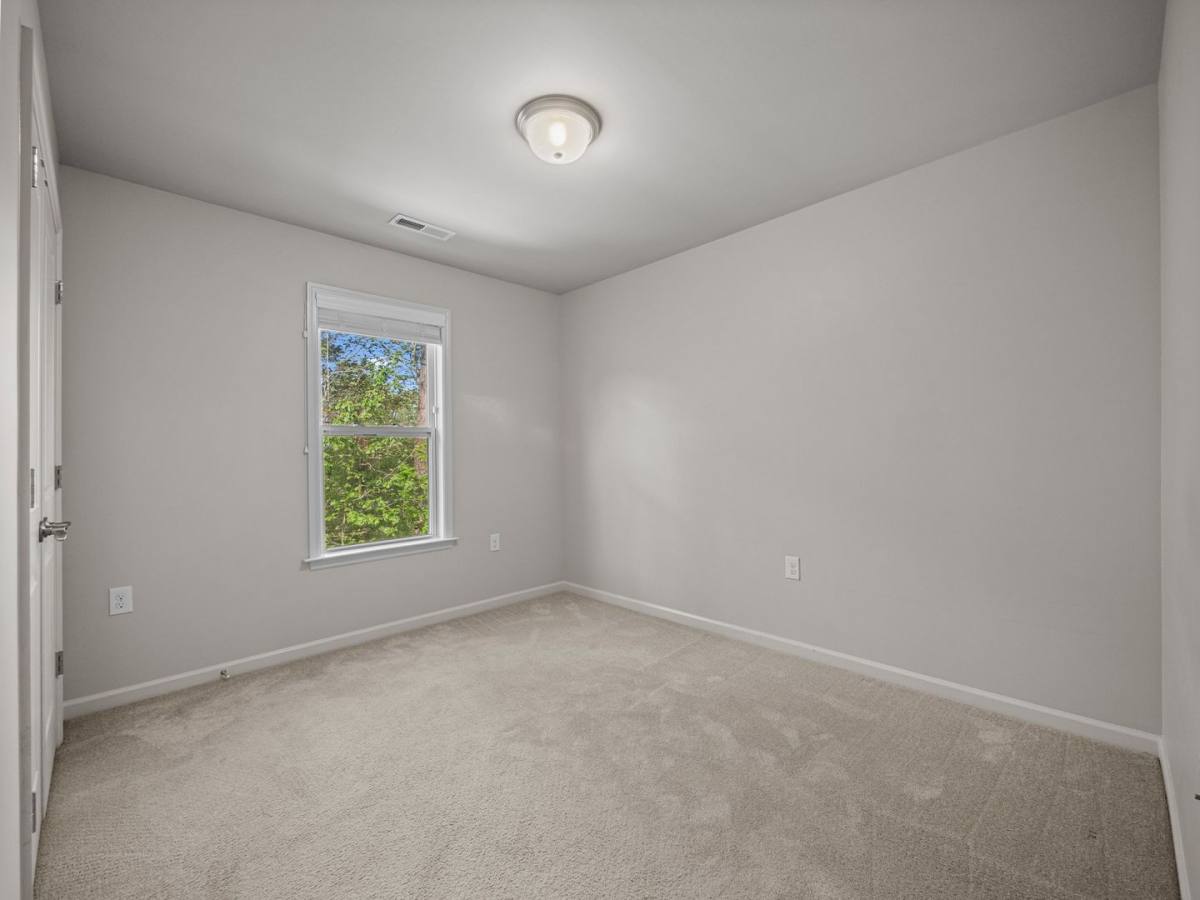 Townhouse for rent at 401 Sullivan Loop Rd, Midway Park, NC 28544
