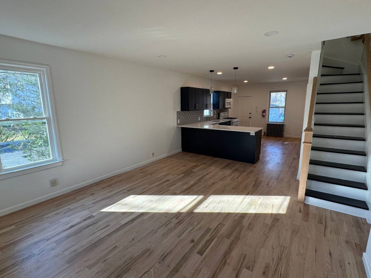 Apartment for rent at 57 Morris Ave, Summit, NJ 07901