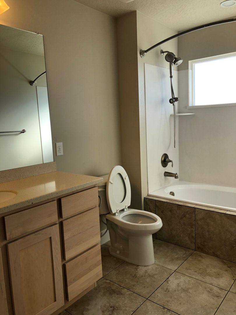 Townhouse for rent at 3216 W Prairie Grass Dr, Lehi, UT 84043