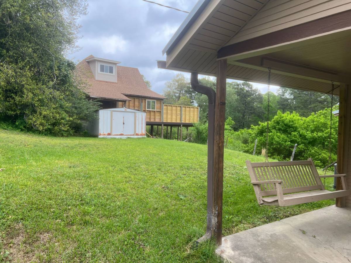 House for rent at 1012 Mineral St, Hot Springs National Park, AR 71901