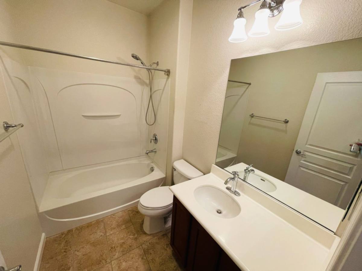 Condo for rent at 288 W Adoncia Dr, Tracy, CA 95391