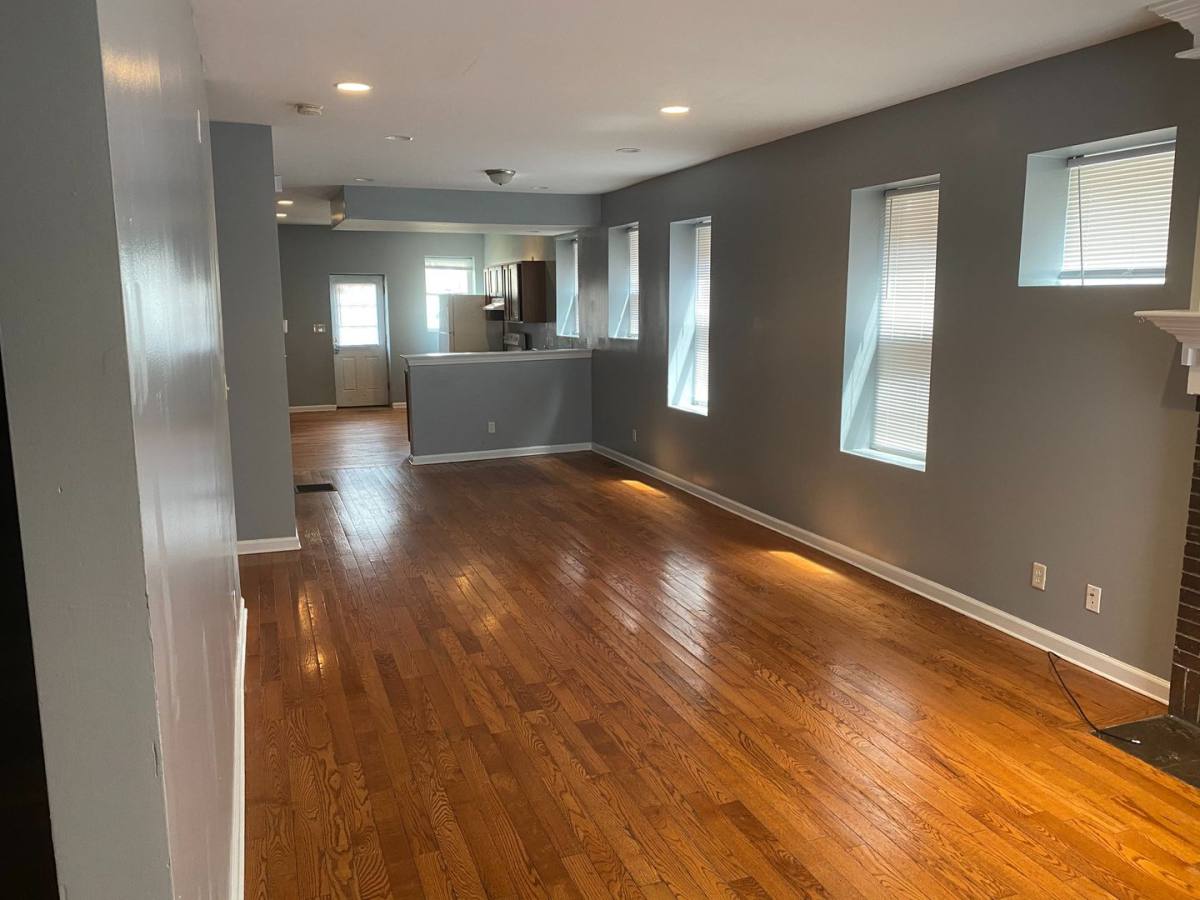 Apartment for rent at 3420 Virginia Ave, Saint Louis, MO 63118