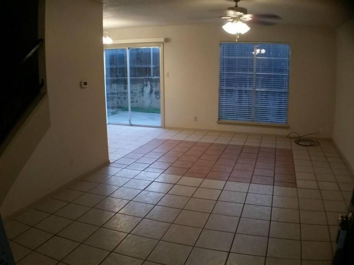 Townhouse for rent at 7204 Creekside Dr #B, Austin, TX 78752