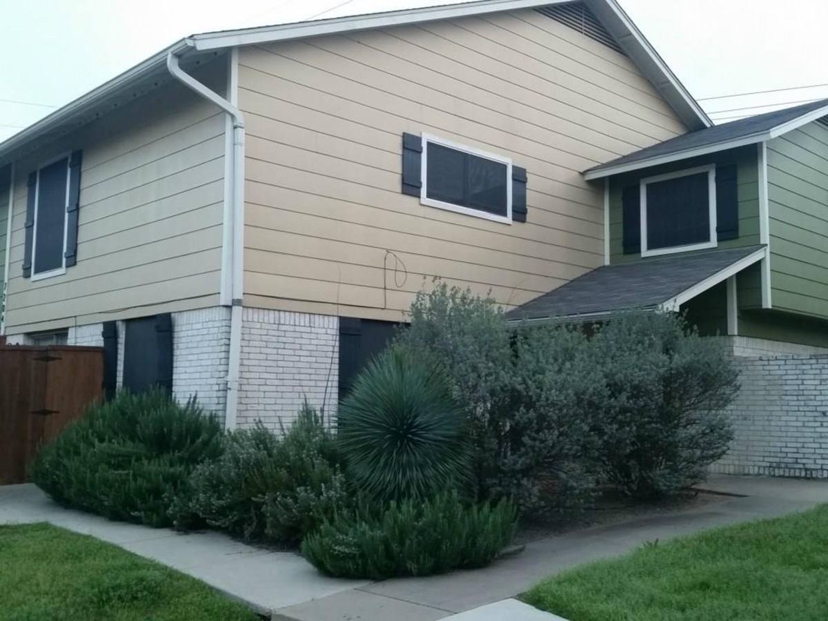 Townhouse for rent at 7204 Creekside Dr #B, Austin, TX 78752