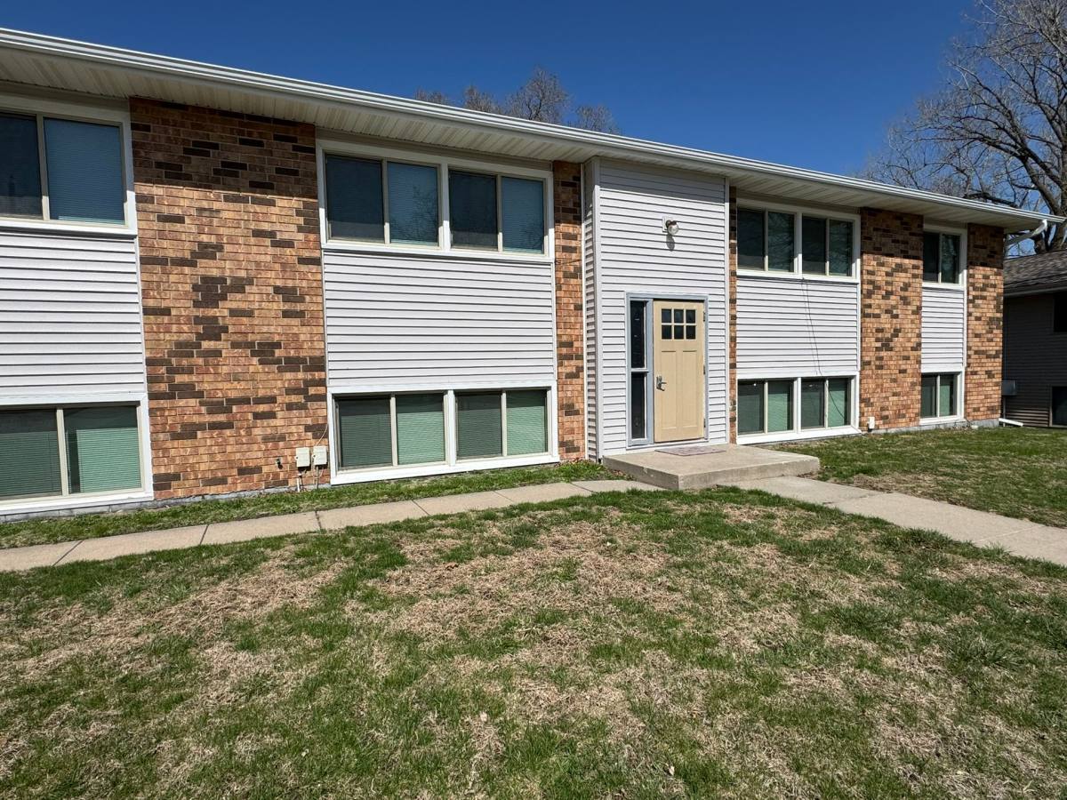 Apartment for rent at 4415 Toronto St, Ames, IA 50014