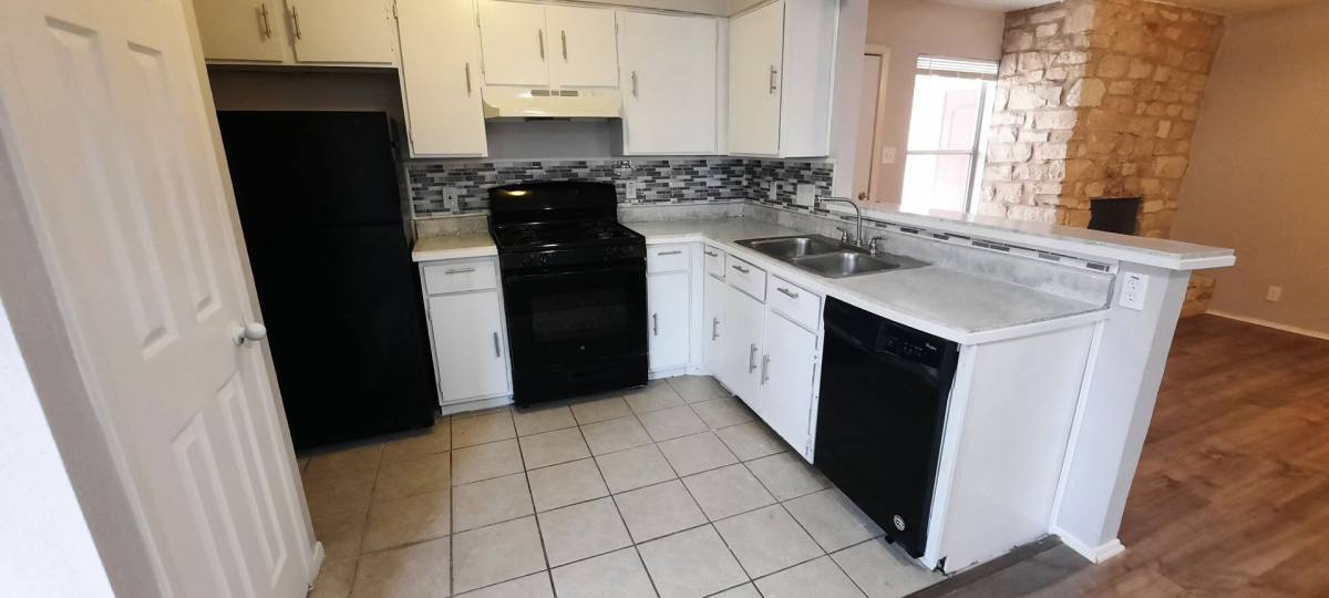 Apartment for rent at 823 Taulbee Lane #B, Austin, TX 78757