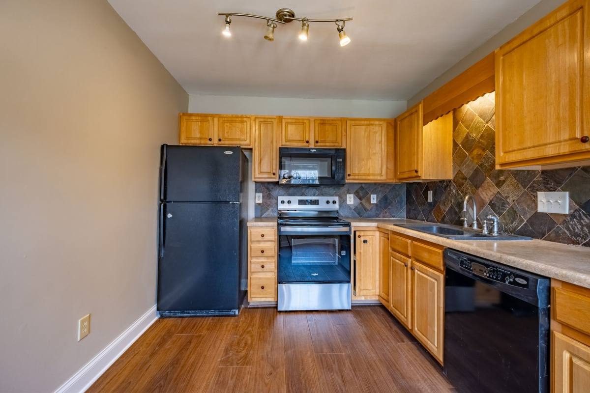 Townhouse for rent at 5814 Battery Dr #57, Greensboro, NC 27409