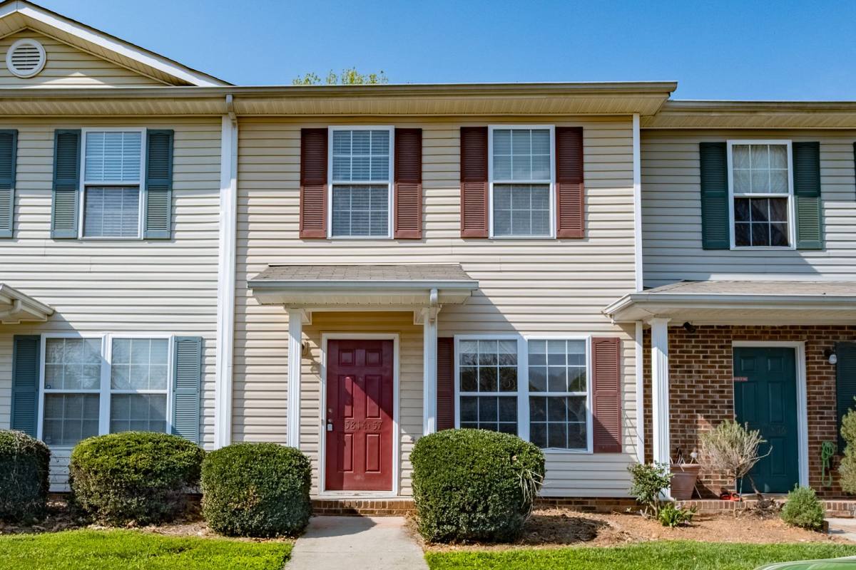 Townhouse for rent at 5814 Battery Dr #57, Greensboro, NC 27409