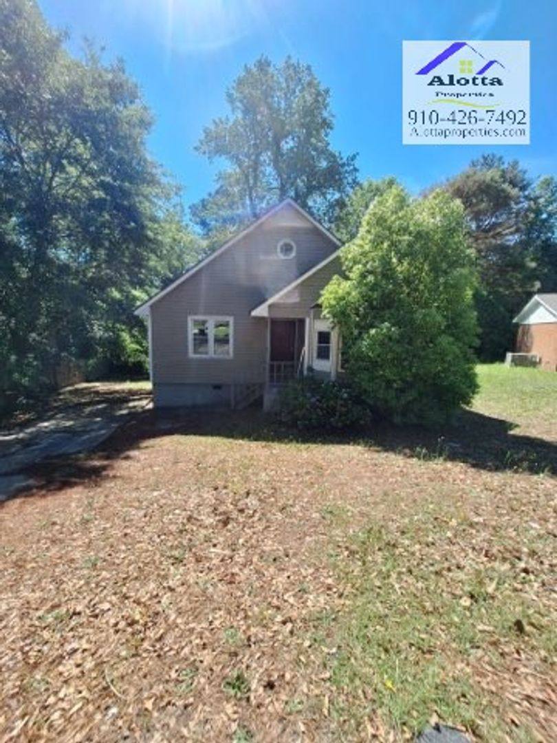 House for rent at 110 Bruce Lane, Spring Lake, NC 28390