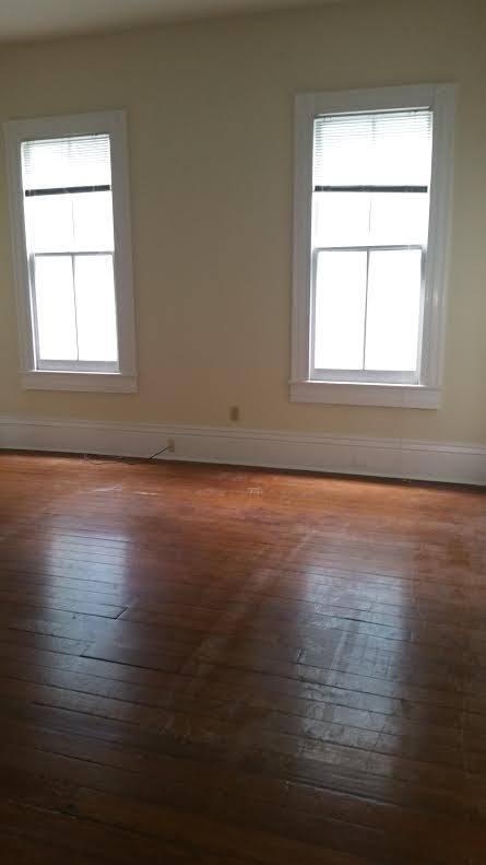 Apartment for rent at 2424-2426 Magazine St, New Orleans, LA 70130