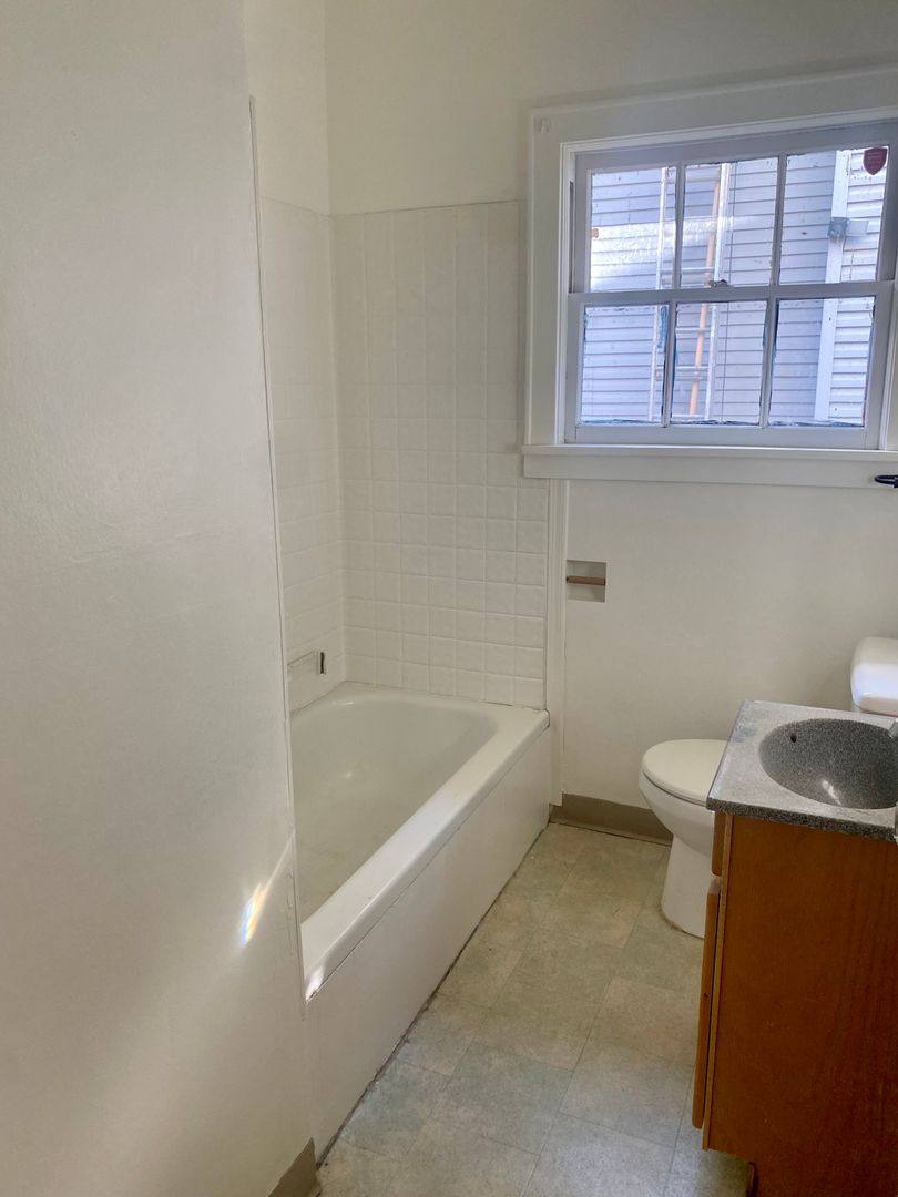 House for rent at 814 E 10th Ave, Spokane, WA 99202