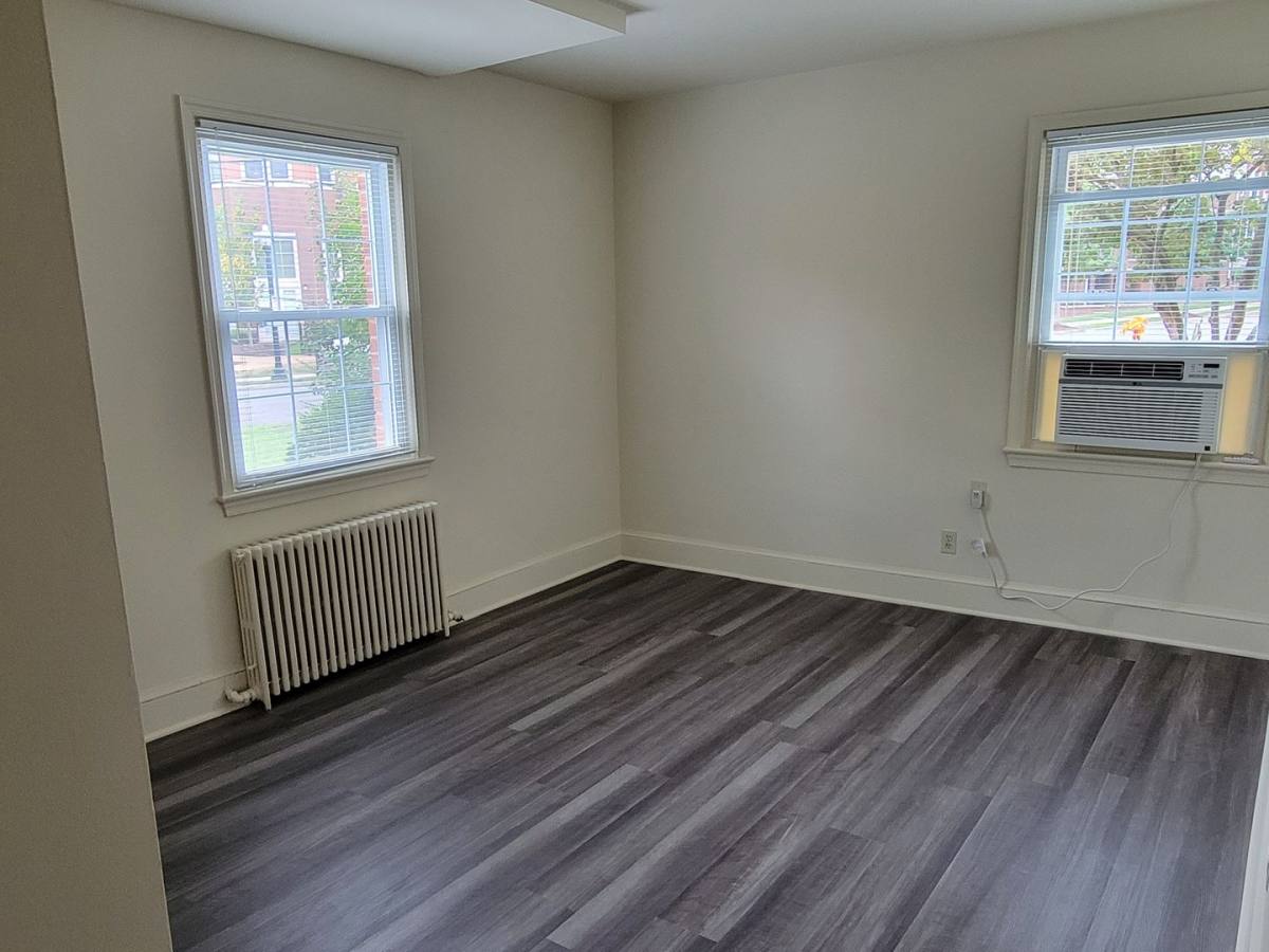 Apartment for rent at 4703 N 20th Rd, Arlington, VA 22207